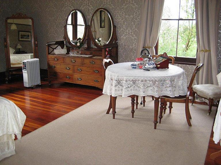 Llandaff Country Residence Masterton Esterno foto